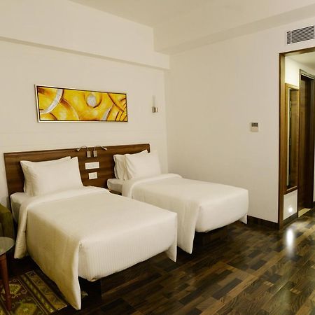 Lemon Tree Hotel Coimbatore Ngoại thất bức ảnh