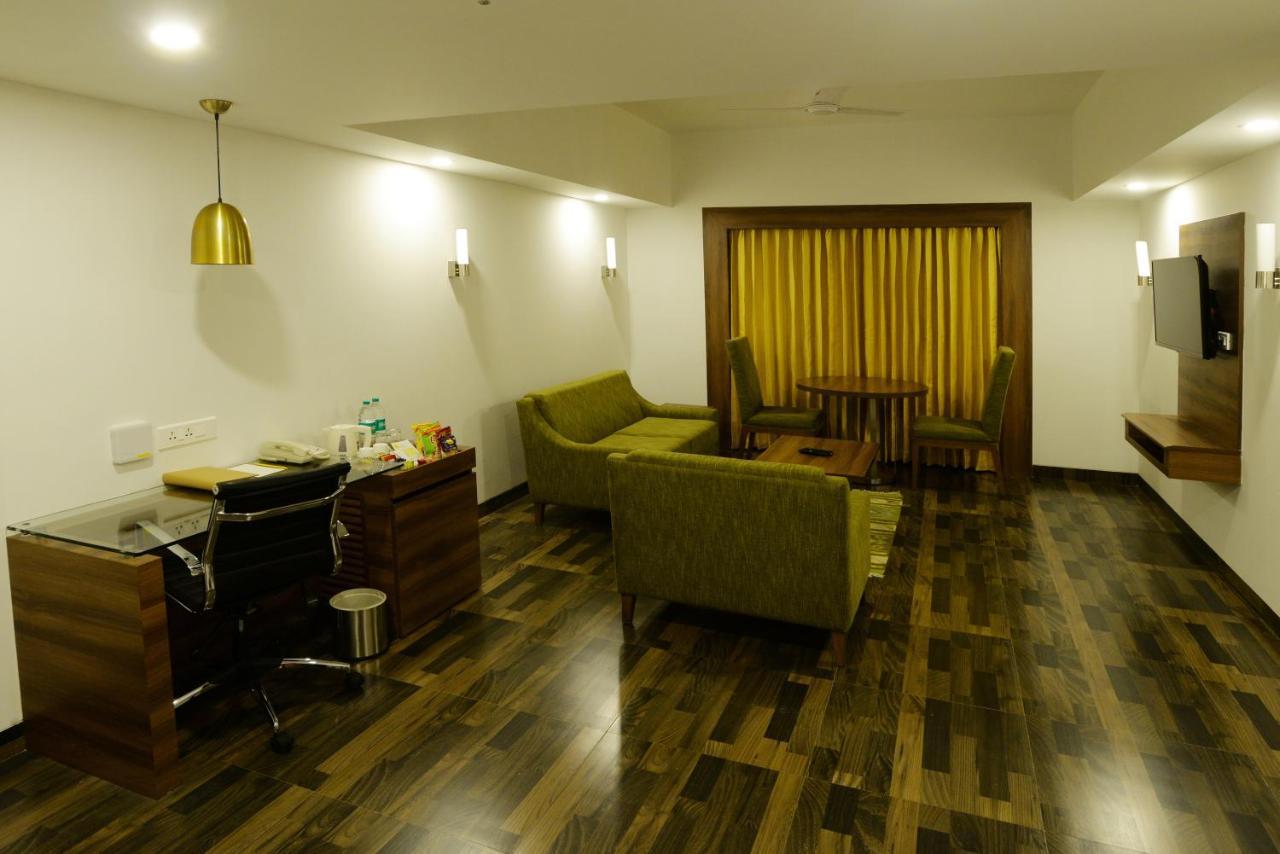 Lemon Tree Hotel Coimbatore Ngoại thất bức ảnh