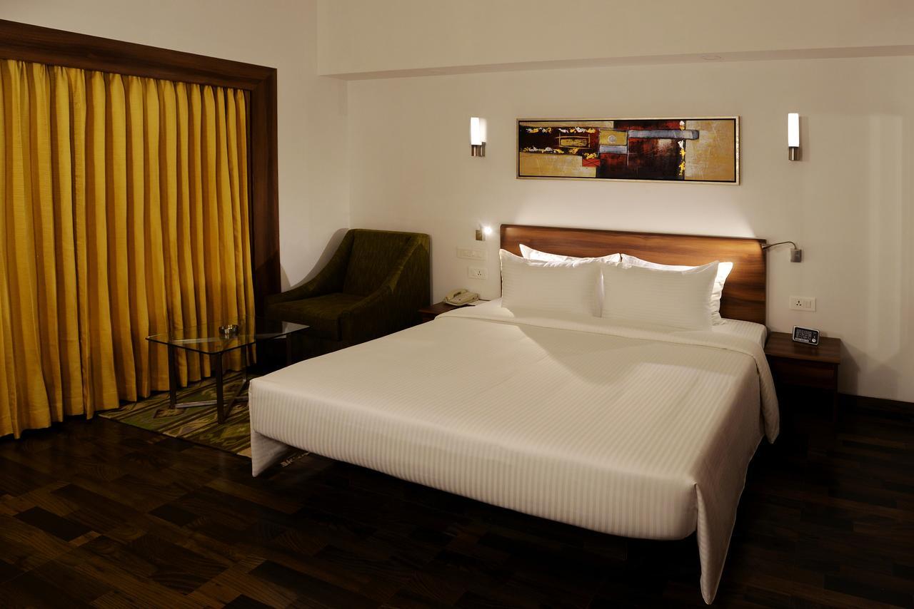Lemon Tree Hotel Coimbatore Ngoại thất bức ảnh