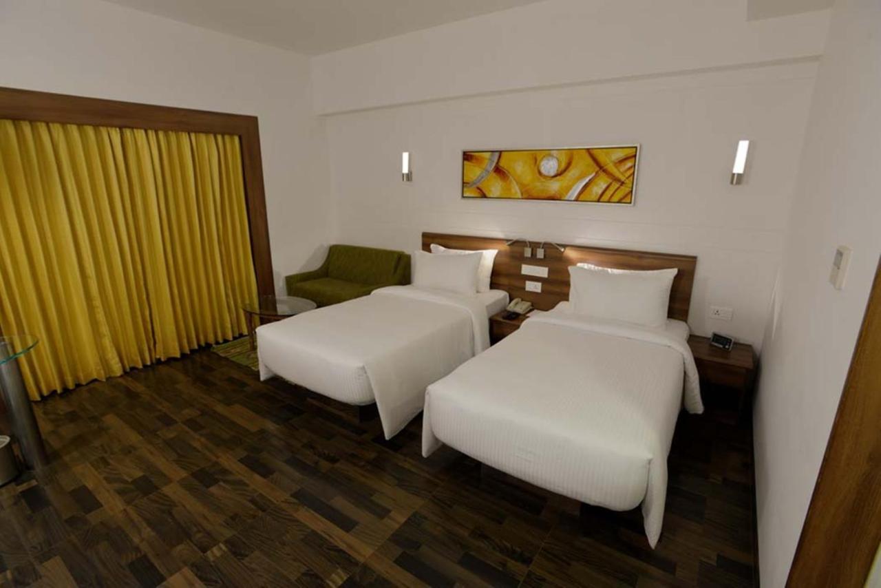 Lemon Tree Hotel Coimbatore Ngoại thất bức ảnh